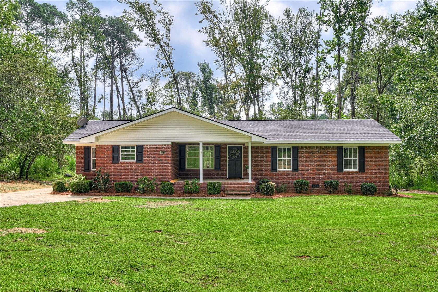 2.1 Acres of Residential Land with Home for Sale in Evans, Georgia