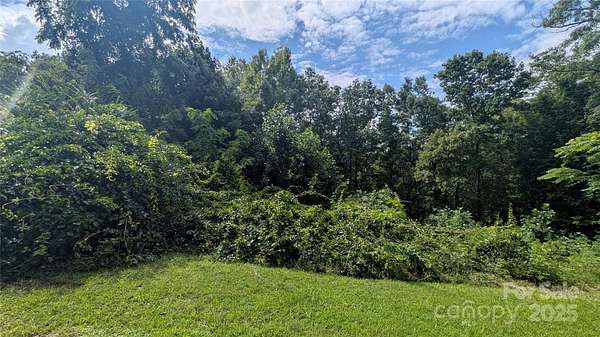 2.23 Acres of Residential Land for Sale in Waynesville, North Carolina