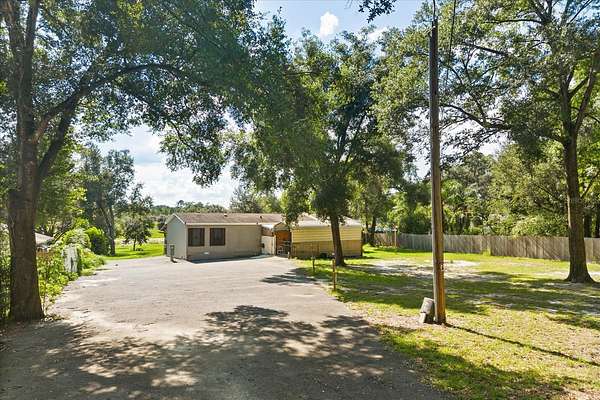 1.66 Acres of Residential Land with Home for Sale in Apopka, Florida