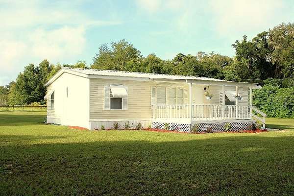 4 Acres of Residential Land with Home for Sale in Citra, Florida