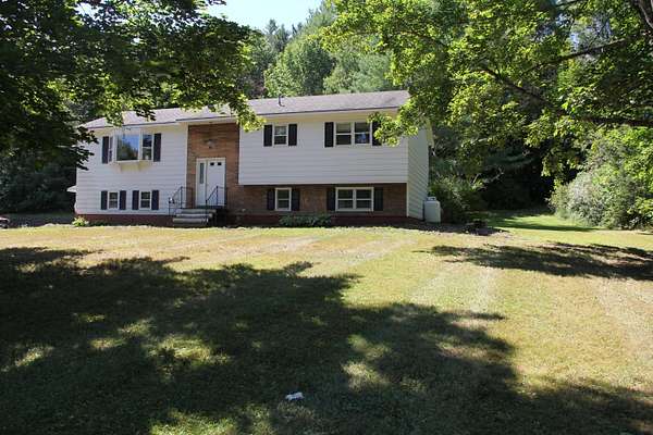 5 Acres of Residential Land with Home for Sale in Skowhegan, Maine