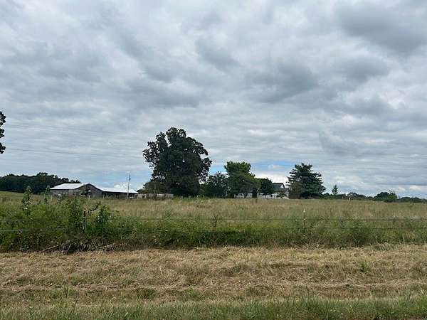 2.3 Acres of Residential Land for Sale in Portland, Tennessee