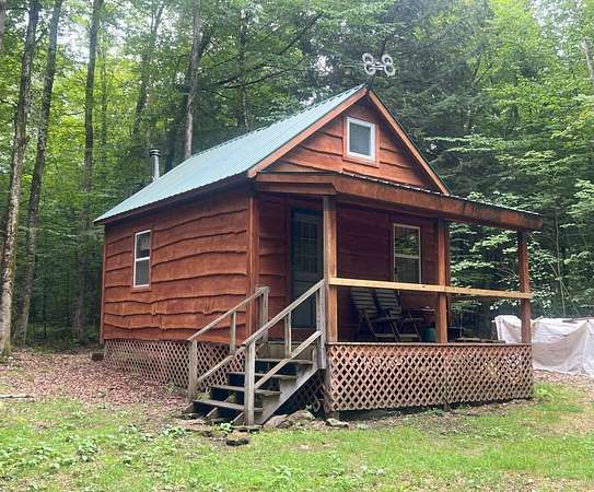 5 Acres of Land with Home for Sale in Camden, New York