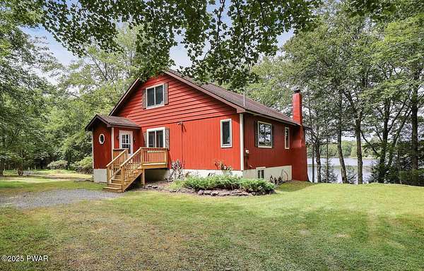 8.28 Acres of Residential Land with Home for Sale in Canadensis, Pennsylvania