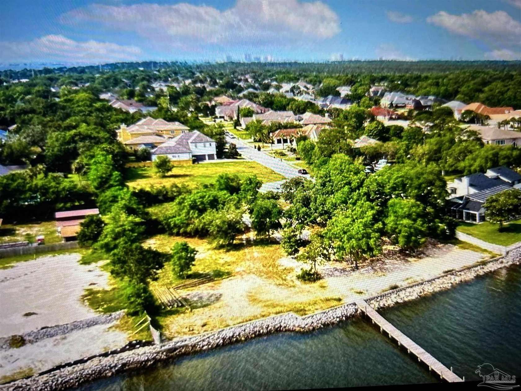 0.37 Acres of Residential Land for Sale in Gulf Breeze, Florida