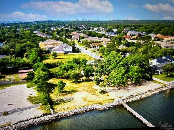 0.37 Acres of Residential Land for Sale in Gulf Breeze, Florida
