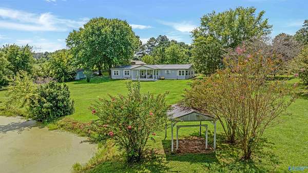 2.75 Acres of Residential Land with Home for Sale in Higdon, Alabama