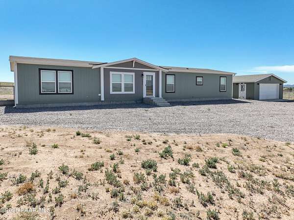 2 Acres of Land with Home for Sale in Paulden, Arizona