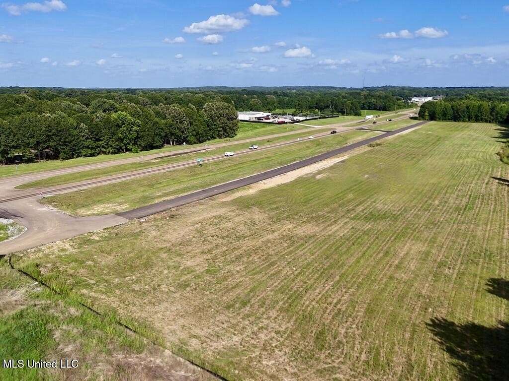 1 Acre of Commercial Land for Sale in Flora, Mississippi