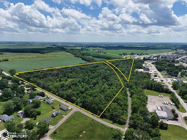 44 Acres of Land for Sale in Center Point, Iowa