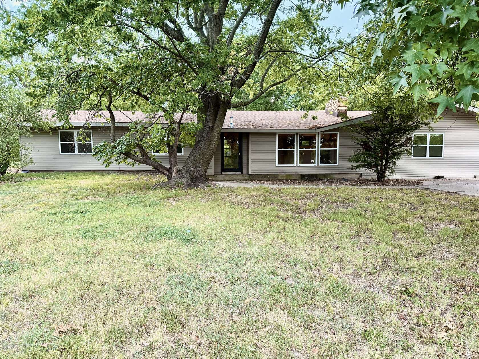 6 Acres of Residential Land with Home for Sale in Monett, Missouri