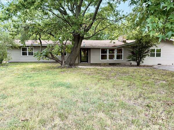 6 Acres of Residential Land with Home for Sale in Monett, Missouri