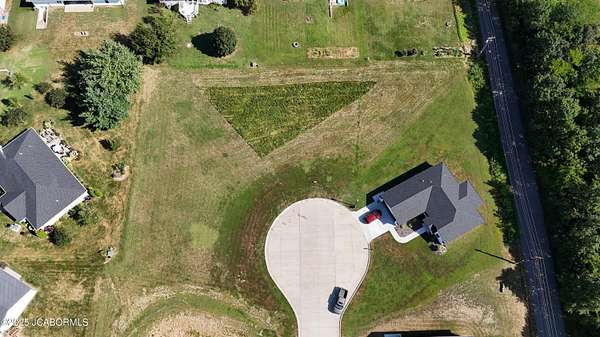 0.36 Acres of Residential Land for Sale in California, Missouri