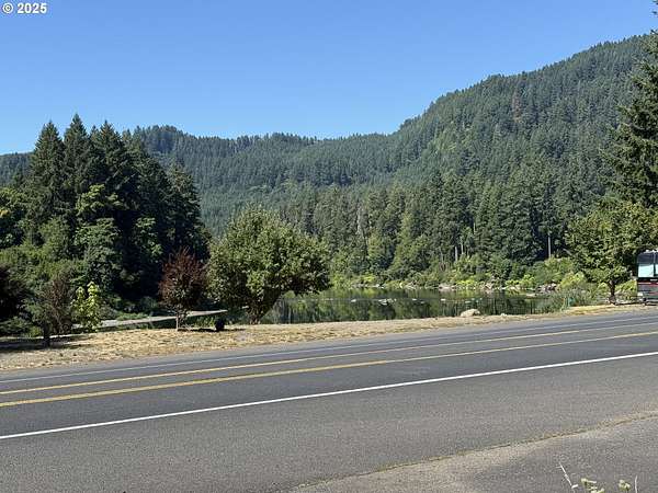 5 Acres of Improved Residential Land for Sale in Scottsburg, Oregon