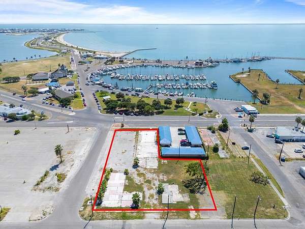 0.75 Acres of Commercial Land for Sale in Rockport, Texas