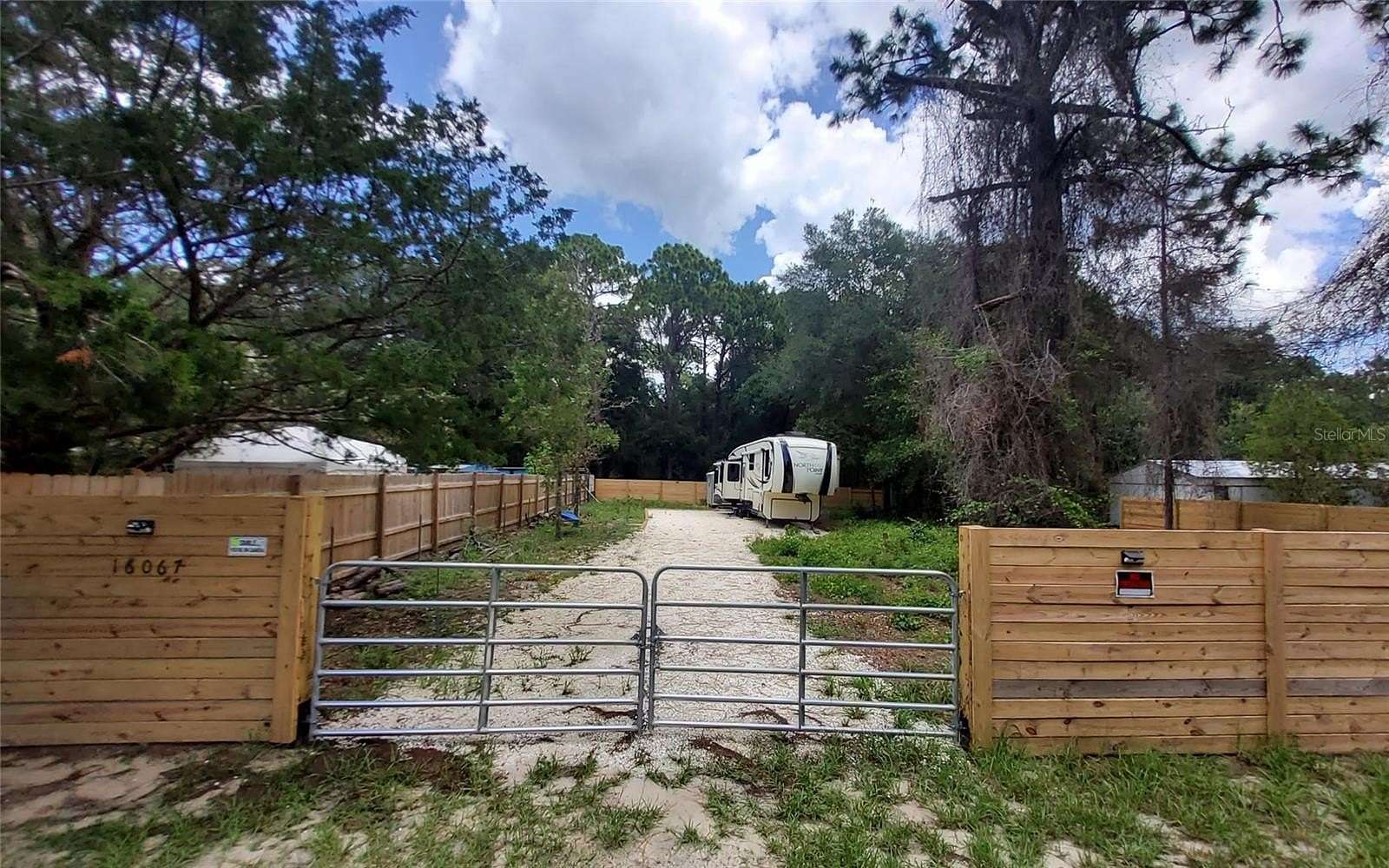 0.22 Acres of Residential Land for Sale in Ocklawaha, Florida