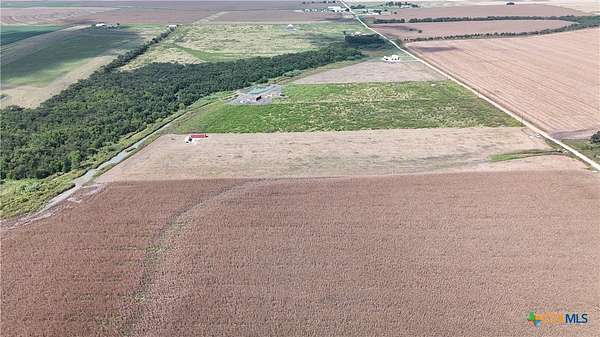 10 Acres of Land for Sale in Rosebud, Texas