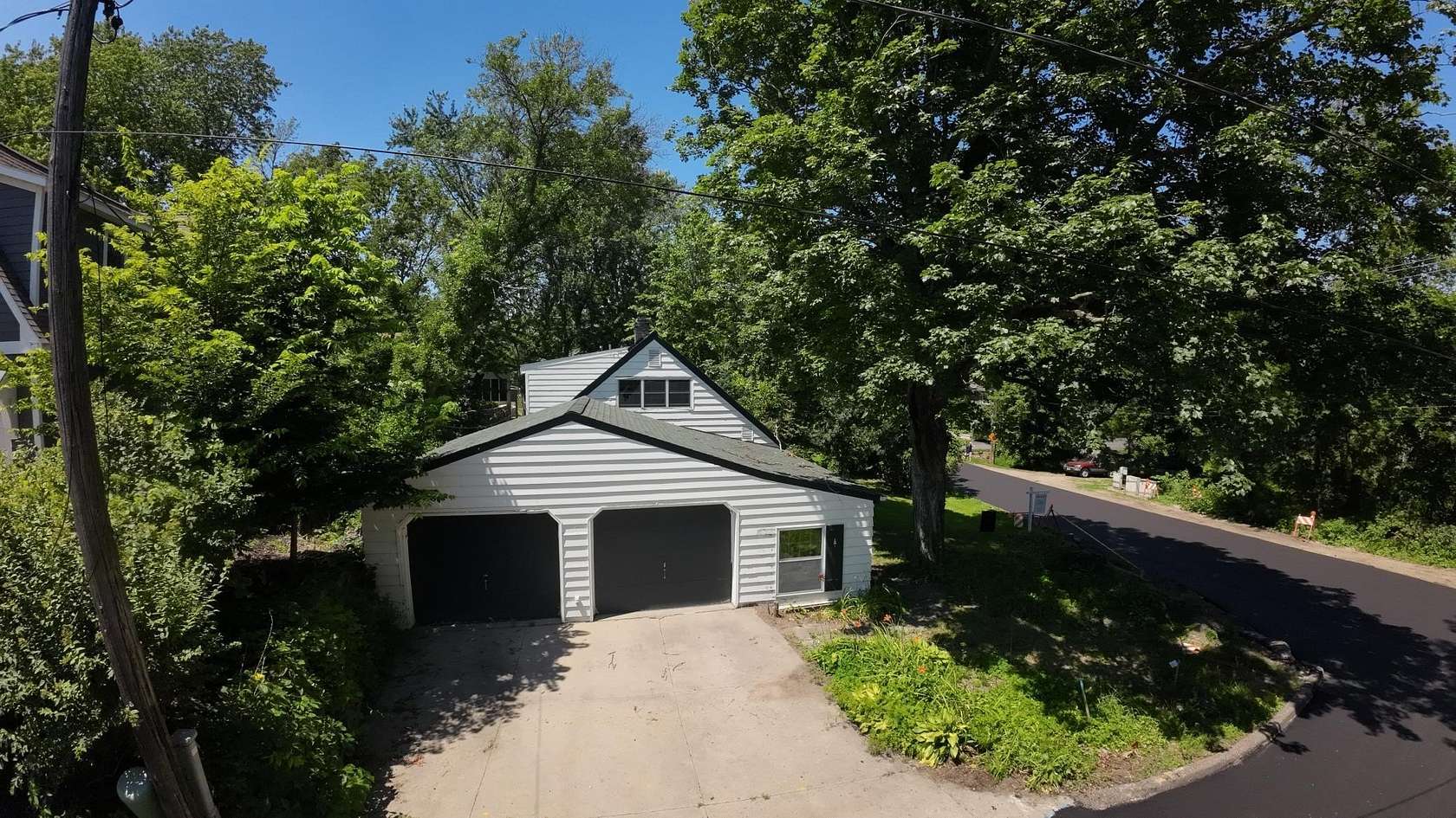 0.31 Acres of Residential Land for Sale in Wayzata, Minnesota