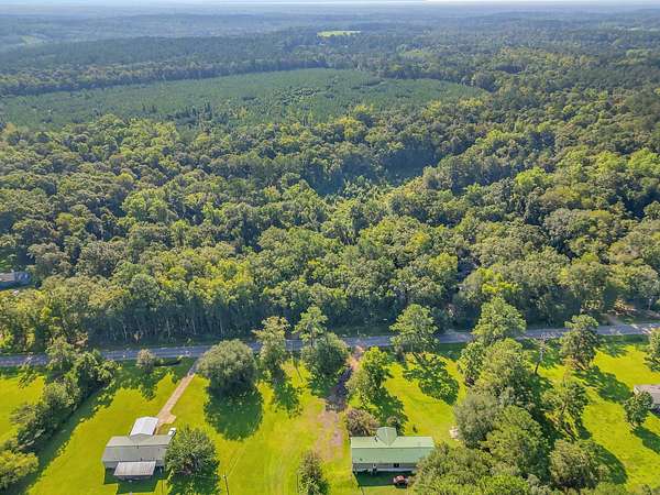 7.58 Acres of Residential Land for Sale in Quincy, Florida