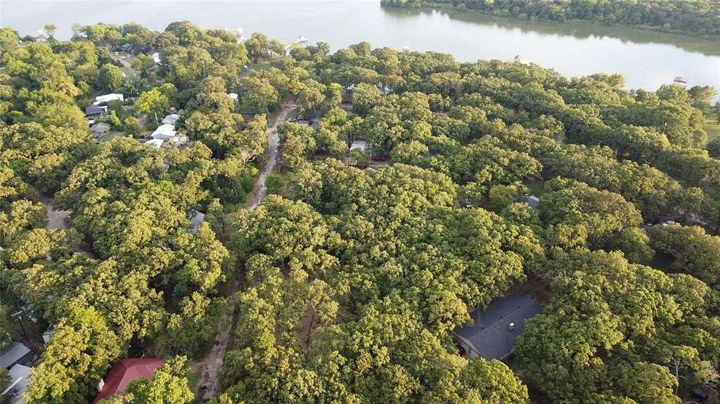 0.76 Acres of Land for Sale in Quinlan, Texas