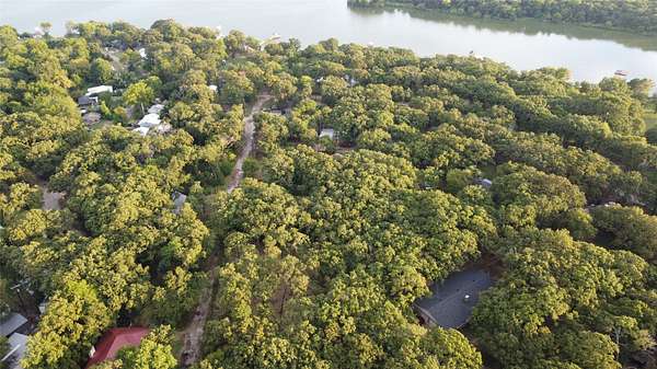 0.76 Acres of Land for Sale in Quinlan, Texas