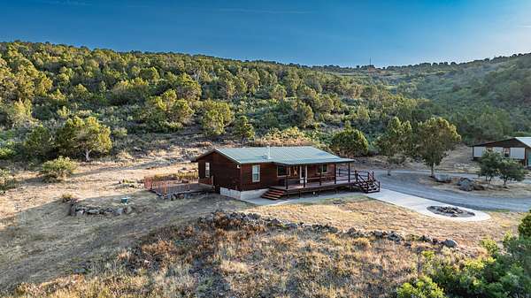 39 Acres of Land with Home for Sale in Cedaredge, Colorado