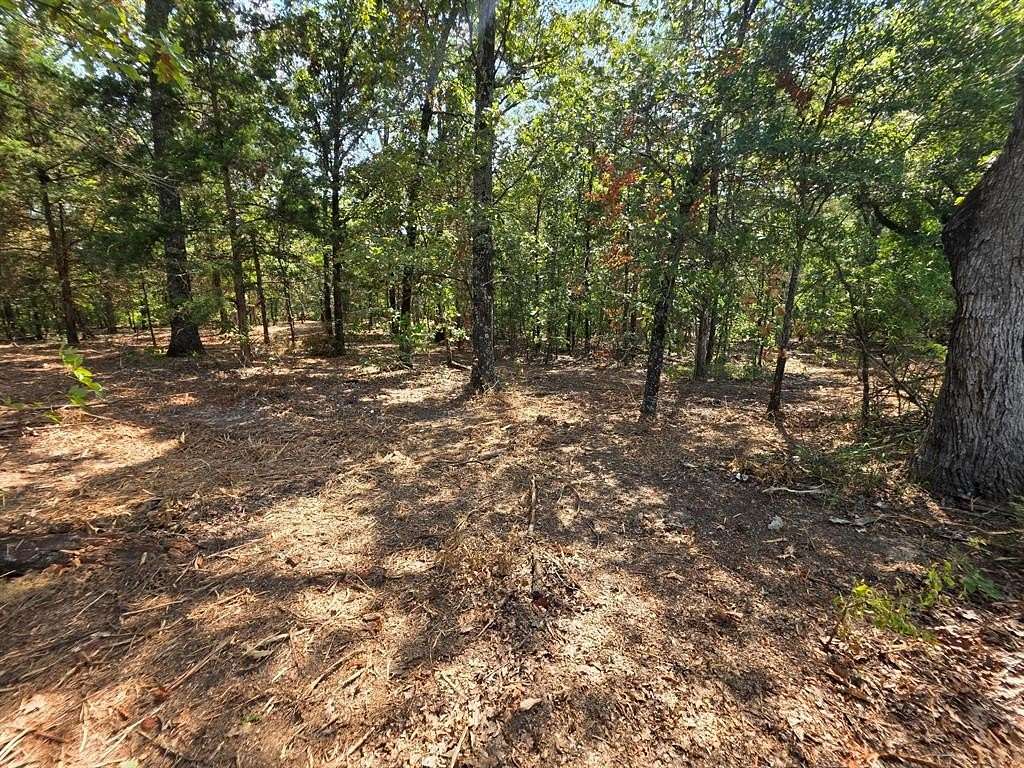 2 Acres of Land for Sale in Mount Pleasant, Texas