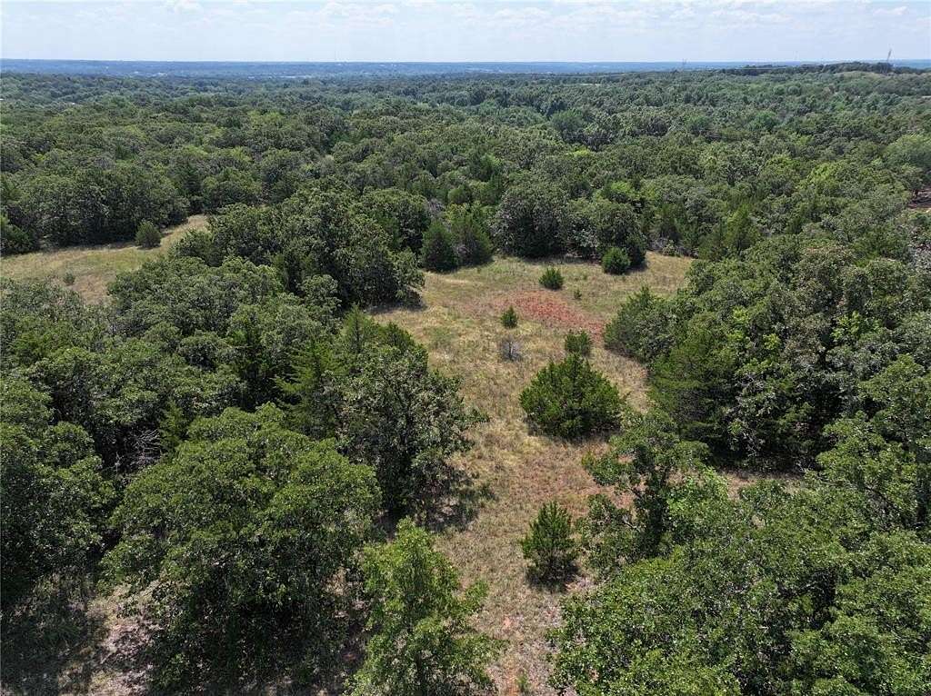 10 Acres of Residential Land for Sale in Luther, Oklahoma