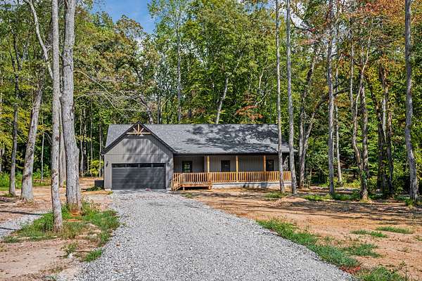 1.54 Acres of Residential Land with Home for Sale in Rickman, Tennessee