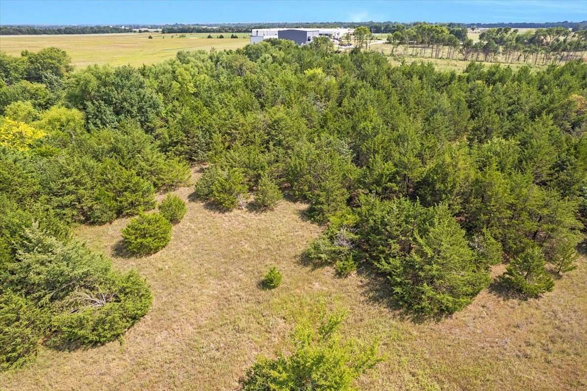 60 Acres of Land for Sale in Bonham, Texas