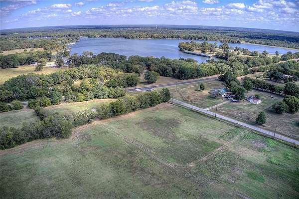 3.22 Acres of Land for Sale in Greenville, Texas