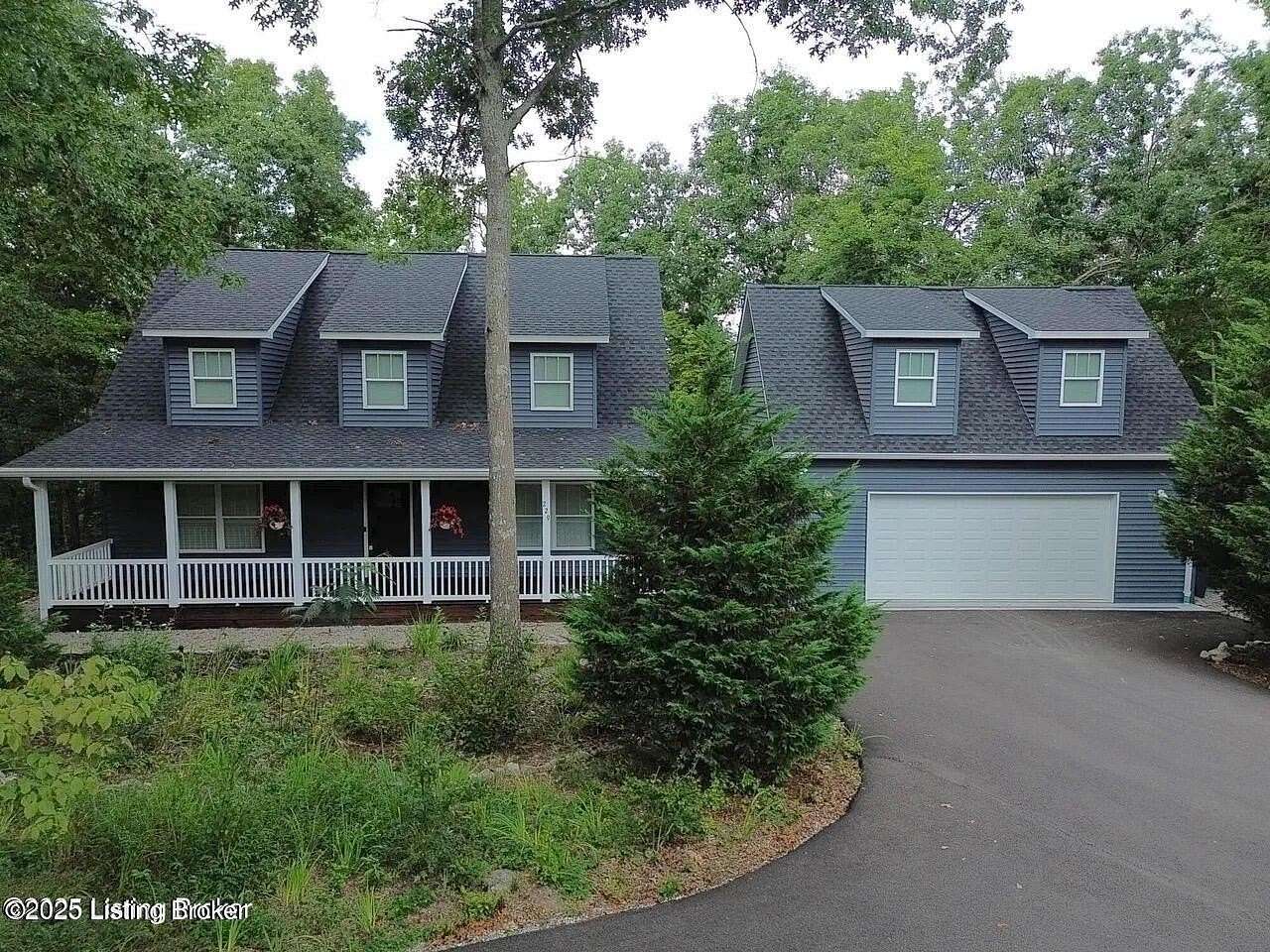 2.6 Acres of Residential Land with Home for Sale in Leitchfield, Kentucky