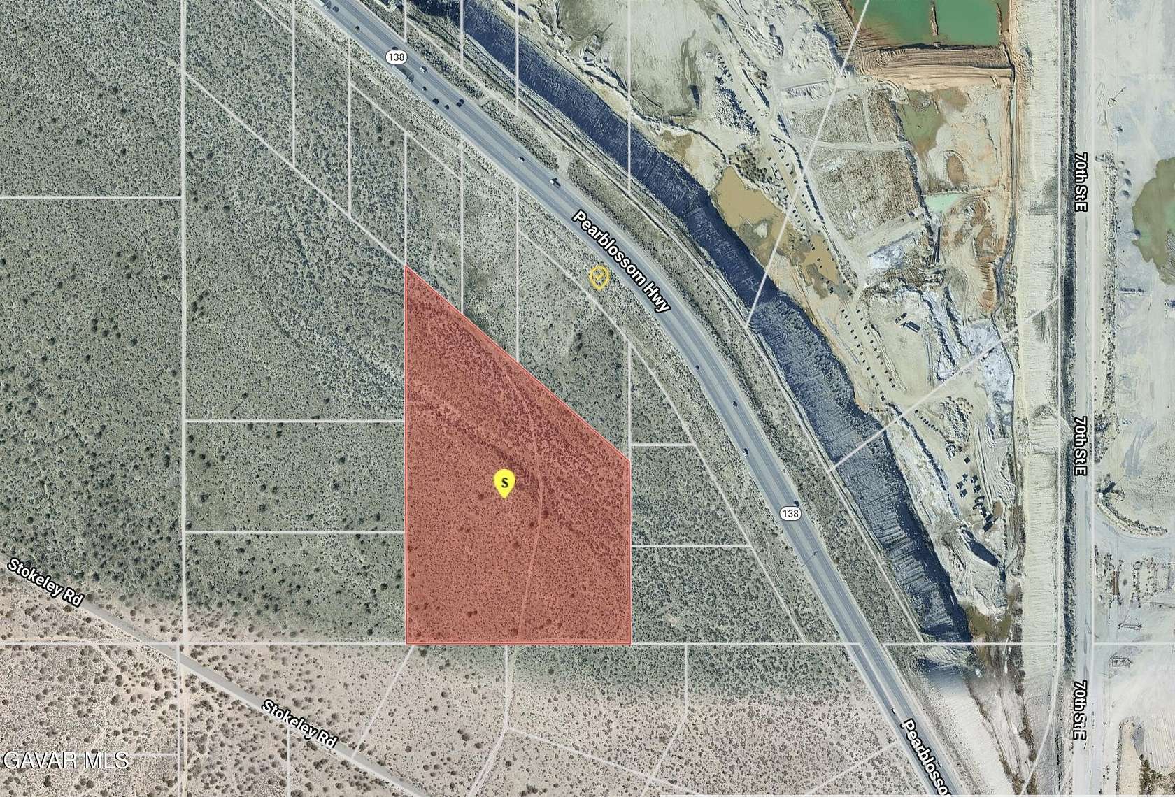 12.7 Acres of Land for Sale in Littlerock, California