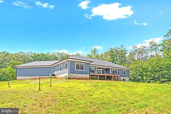 10 Acres of Residential Land with Home for Sale in Nokesville, Virginia