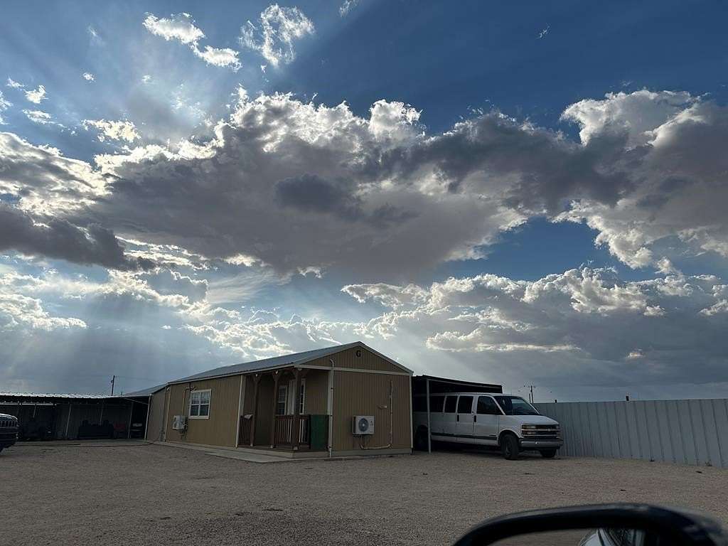 1 Acre of Residential Land with Home for Sale in Odessa, Texas