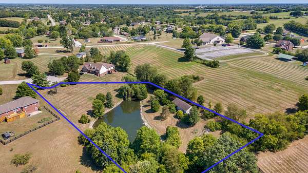 1.65 Acres of Land for Sale in Richmond, Kentucky