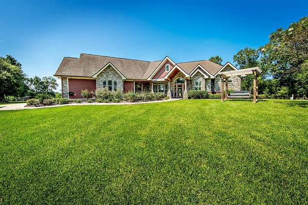 32 Acres of Land with Home for Sale in Larose, Louisiana