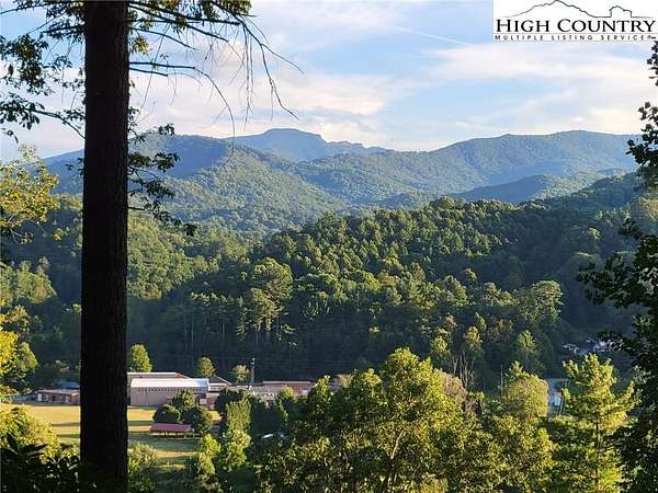 11.7 Acres of Land for Sale in Banner Elk, North Carolina