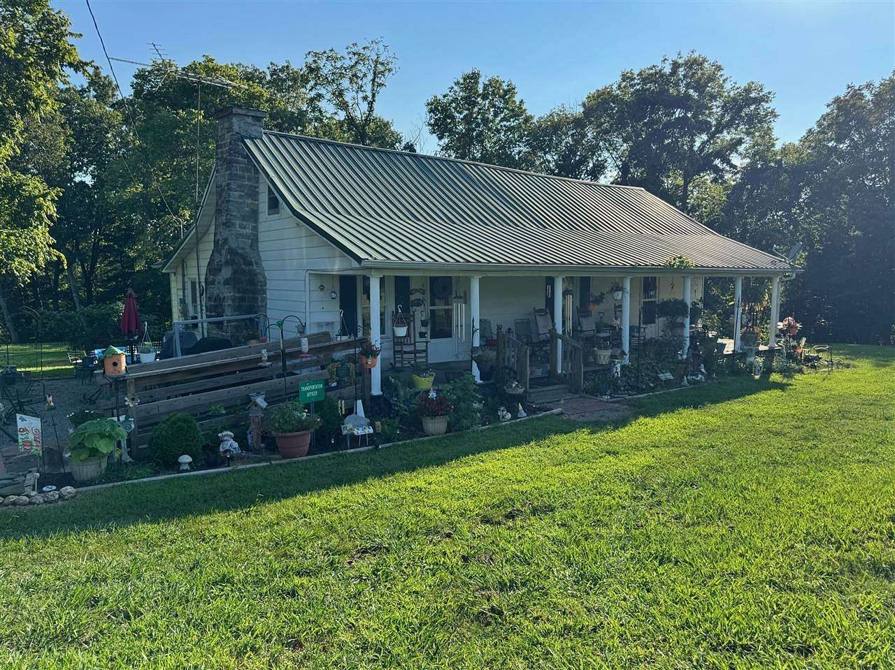 4 Acres of Land with Home for Sale in Burkesville, Kentucky