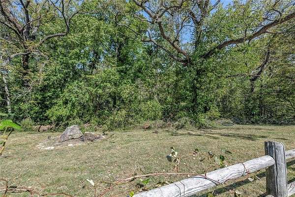 1 Acre of Land for Sale in Pea Ridge, Arkansas