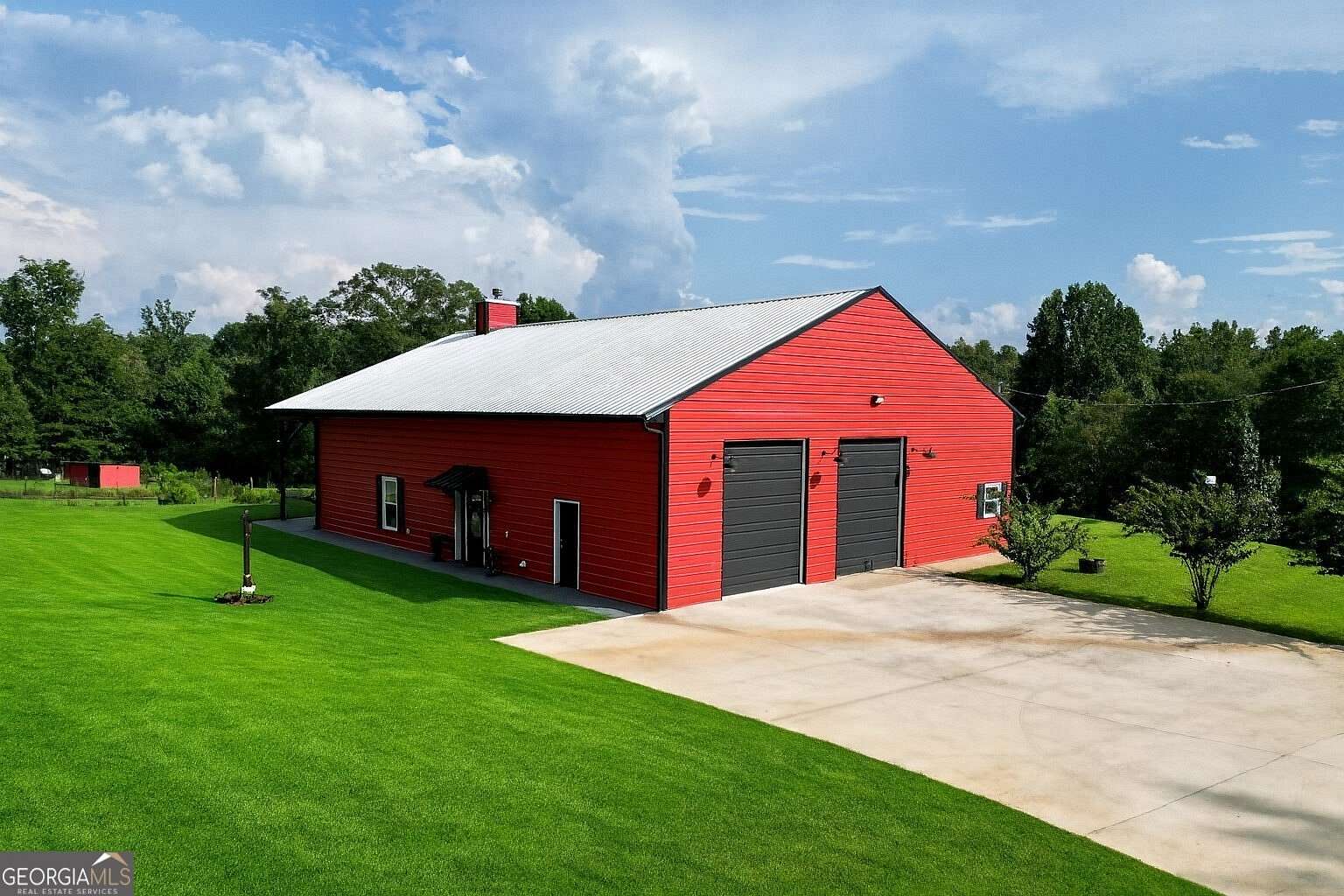 5 Acres of Residential Land with Home for Sale in Danielsville, Georgia