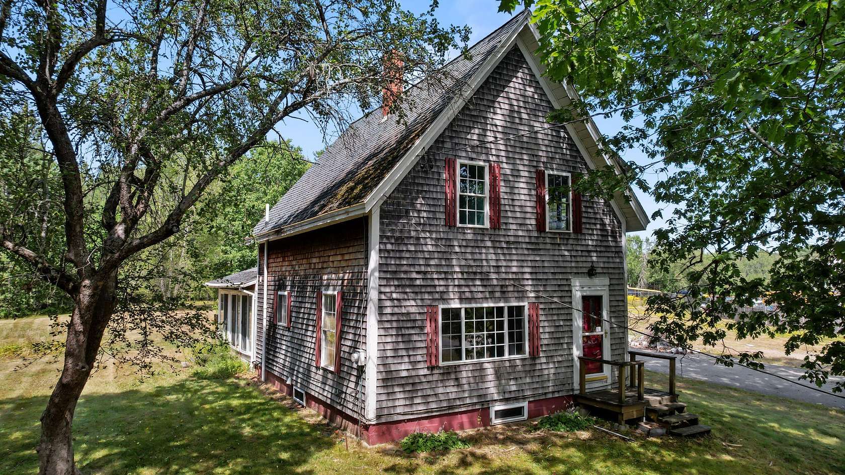 2 Acres of Residential Land with Home for Sale in Pembroke, Maine