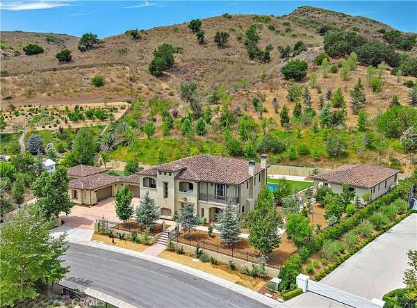 3.63 Acres of Residential Land with Home for Sale in Agoura Hills, California