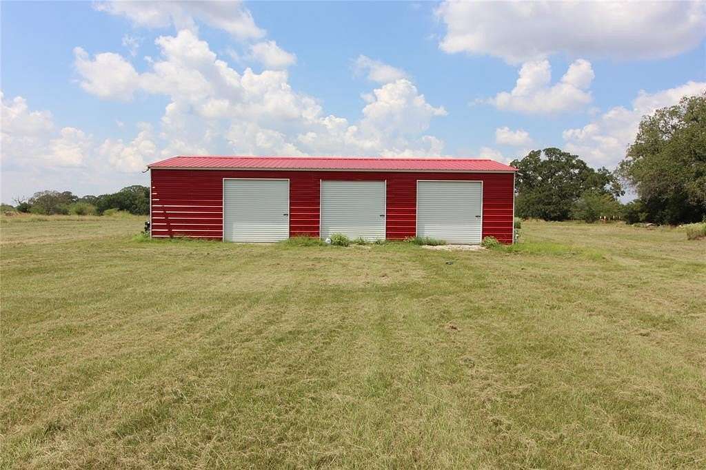 4 Acres of Residential Land for Sale in Scurry, Texas