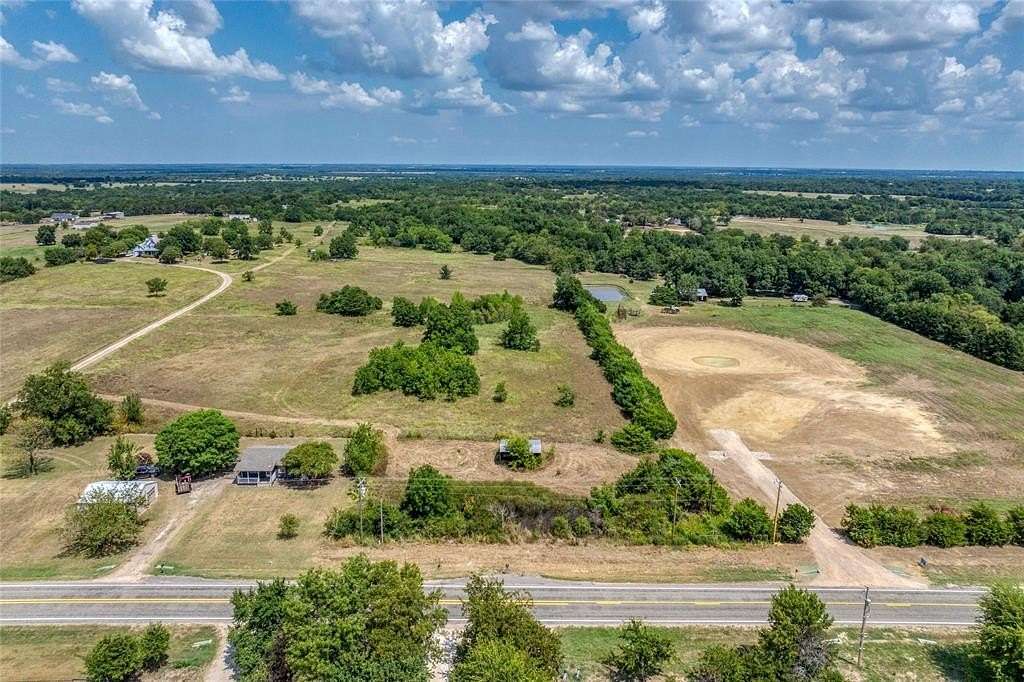 2 Acres of Residential Land for Sale in Celeste, Texas