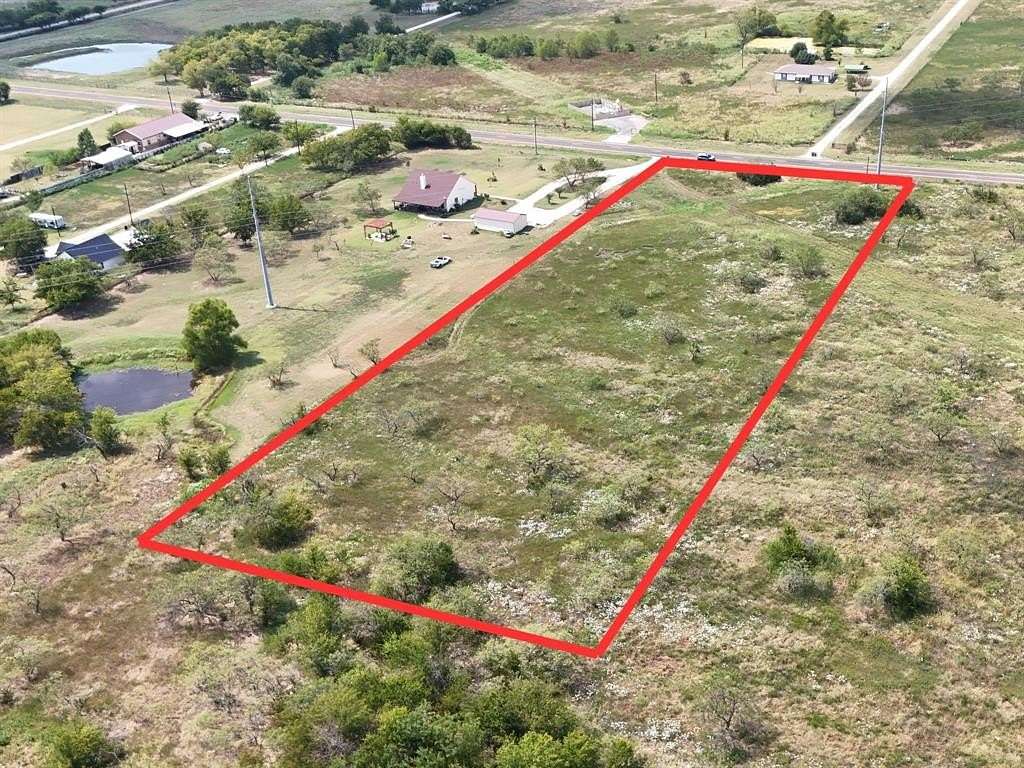 4 Acres of Residential Land for Sale in Terrell, Texas