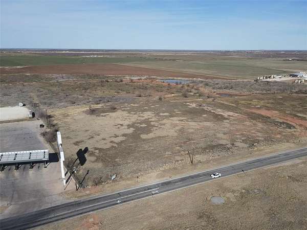 15 Acres of Commercial Land for Lease in Tye, Texas