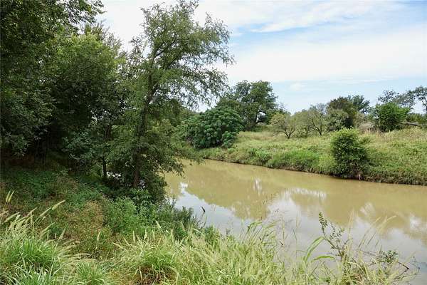 0.95 Acres of Land for Sale in Mullin, Texas