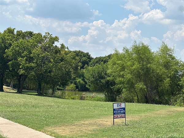 6.25 Acres of Residential Land for Sale in DeSoto, Texas
