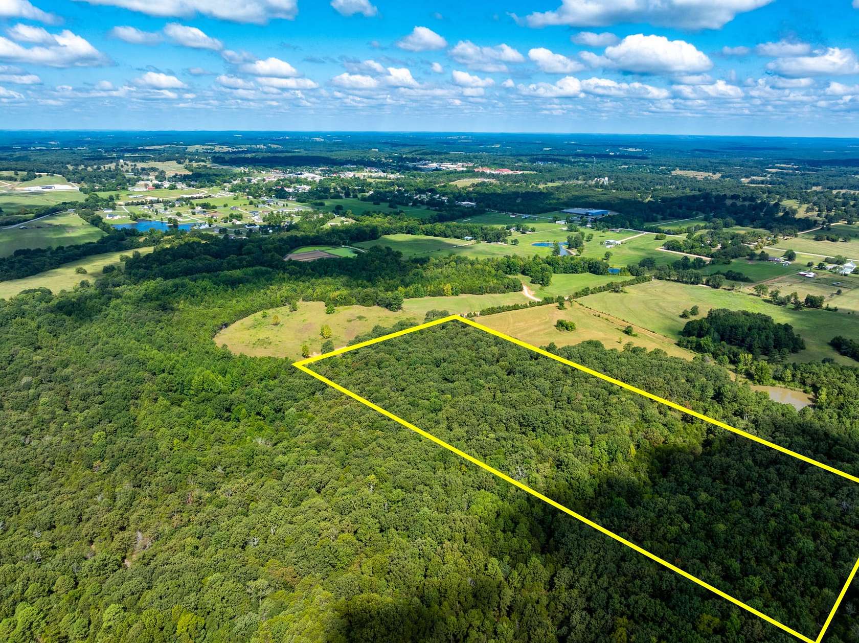 20 Acres of Recreational Land for Sale in Cave City, Arkansas